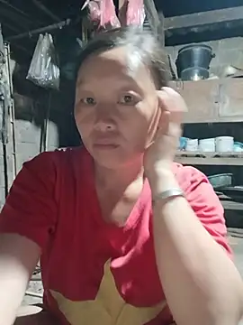 girl-hot2x online show from 07/06/26, 10:01