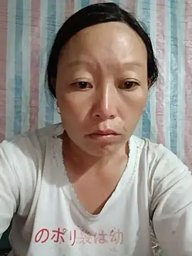 girl-hot2x online show from 07/21/26, 06:54