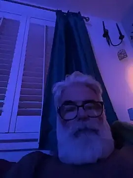 LeatherSdaddy online show from 12/19/25, 04:47