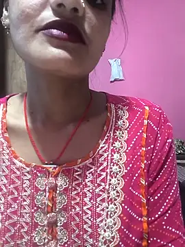 Snapshot of Zoya_Gi chatting on 11/11/25, 08:03 Zoya Gi online show from 11/11/25, 08:03