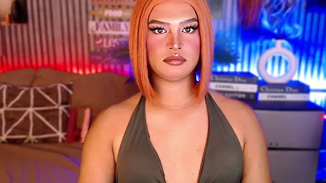 UrGoddess Sofia online show from 04/18/26, 07:58