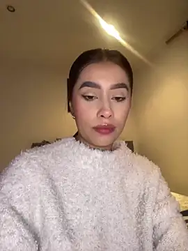 Snapshot of lauren_clauz chatting on 04/06/26, 05:19 lauren clauz online show from 04/06/26, 05:19