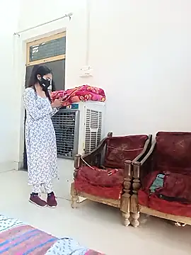 Riya 917 online show from 01/14/26, 07:03