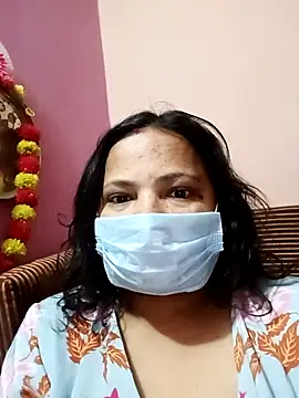 meera hotty online show from 11/12/25, 05:52