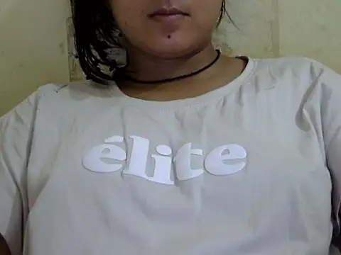 Anika Singh online show from 04/29/26, 03:27