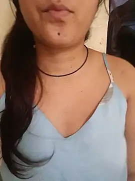 Snapshot of Anika_Singh chatting on 06/22/26, 03:36 Anika Singh online show from 06/22/26, 03:36