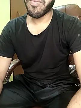 hotyyyyjonny online show from 04/04/26, 03:27