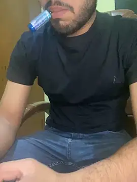 hotyyyyjonny online show from 04/19/26, 05:29