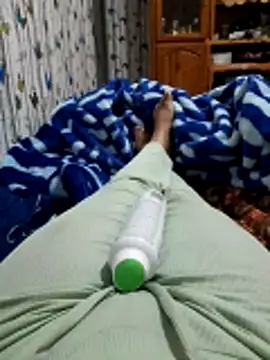 Snapshot of Tota_sexi chatting on 02/04/26, 11:27 Tota sexi online show from 02/04/26, 11:27