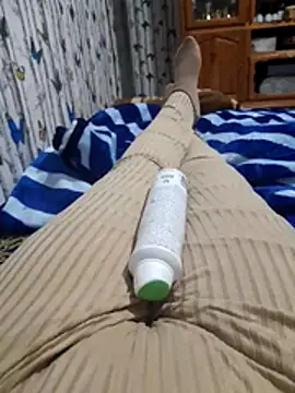 Snapshot of Tota_sexi chatting on 02/13/26, 08:21 Tota sexi online show from 02/13/26, 08:21