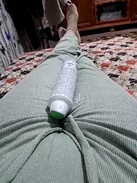 Snapshot of Tota_sexi chatting on 03/03/26, 12:22 Tota sexi online show from 03/03/26, 12:22