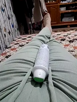 Snapshot of Tota_sexi chatting on 03/04/26, 11:27 Tota sexi online show from 03/04/26, 11:27