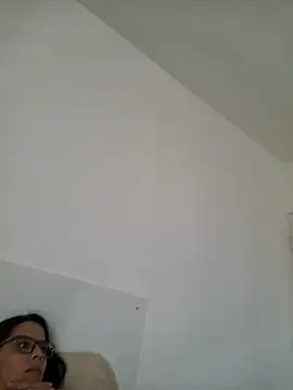 Snapshot of Omundosecretodixx_420 chatting on 02/17/26, 05:52 Omundosecretodixx 420 online show from 02/17/26, 05:52