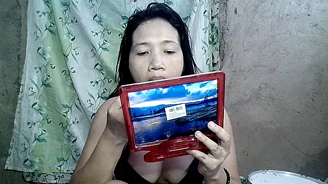 Snapshot of xwindyxxx chatting on 04/26/26, 03:37 xwindyxxx online show from 04/26/26, 03:37