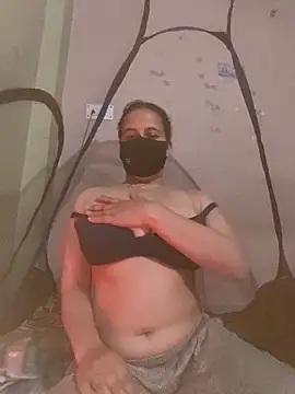 Yamini-X online show from 12/17/25, 02:12