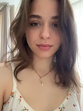 yoyogirlx online show from 06/19/26, 03:44