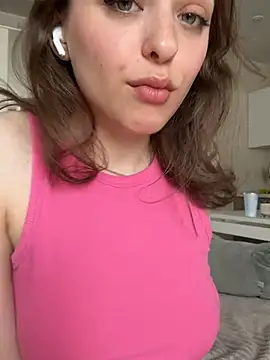 yoyogirlx online show from 06/25/26, 01:49