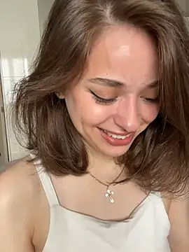 yoyogirlx online show from 07/22/26, 02:47