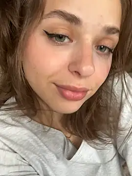 yoyogirlx online show from 07/26/26, 03:04