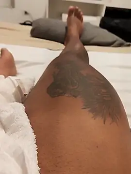 Snapshot of Zepouvinho chatting on 12/03/25, 03:36 Zepouvinho online show from 12/03/25, 03:36