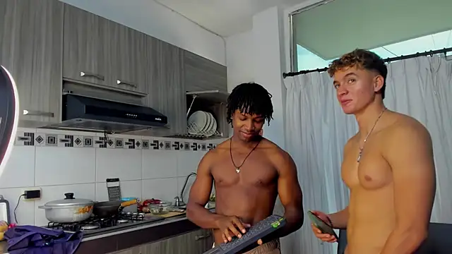 Nolan joness online show from 11/25/25, 04:07