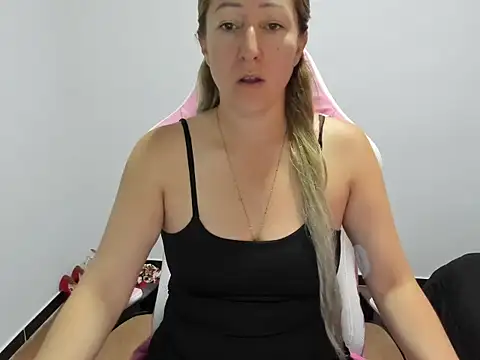 chrystal sl852 online show from 11/17/25, 11:38