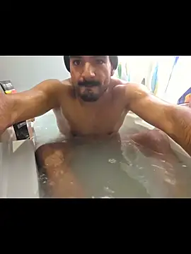 piggylatino online show from 11/30/25, 07:18