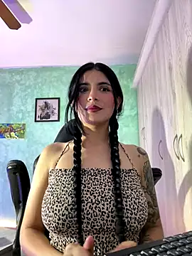 Cristal Cerati  online show from 12/04/25, 10:40