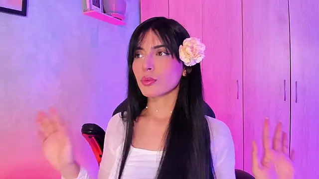 Cristal Cerati  online show from 02/17/26, 05:30