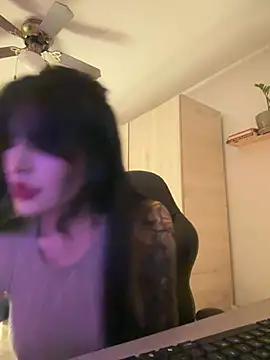 Cristal Cerati  online show from 04/16/26, 11:29