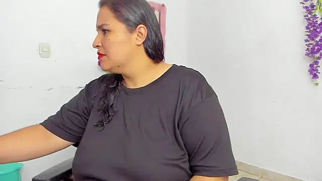  1Zoey online show from 02/12/26, 10:21