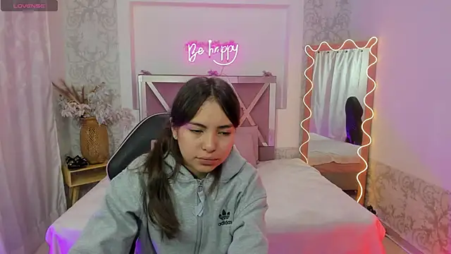 ISABELA TAY online show from 01/12/26, 11:37