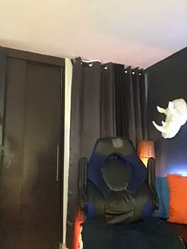 Zed ferrer online show from 03/26/26, 12:00