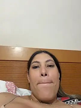 Anna Bitch Disgusting online show from 02/06/26, 06:40