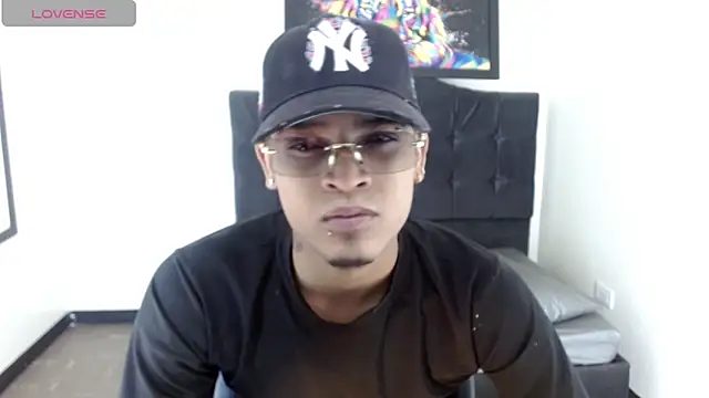 Isaacas  online show from 11/24/25, 11:43