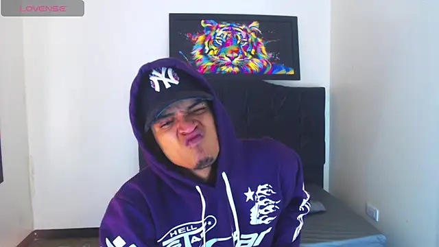 Isaacas  online show from 11/27/25, 11:23