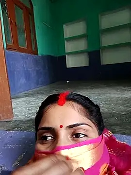 Pushpa hotty online show from 05/14/26, 03:24