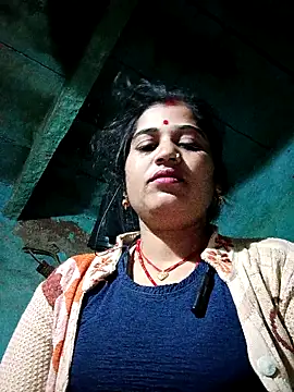 Hot kamla online show from 11/20/25, 11:59