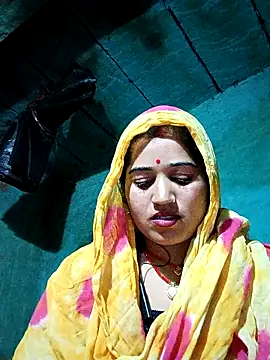 Hot kamla online show from 12/21/25, 02:35