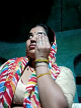 Hot kamla online show from 02/25/26, 11:58