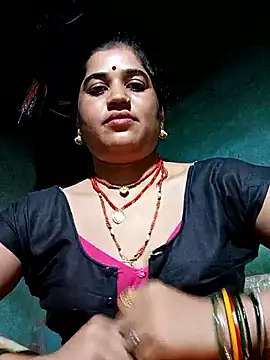 Hot kamla online show from 05/15/26, 11:34