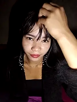 gugu0022 online show from 12/15/25, 08:46