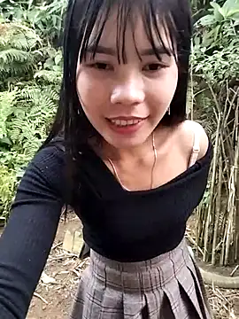 gugu0022 online show from 02/05/26, 10:53