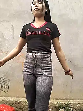 gugu0022 online show from 03/26/26, 01:11