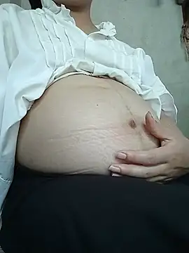 Micky baby online show from 05/27/26, 03:47
