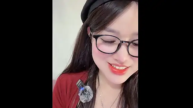 MiCandy-Lovee online show from 11/24/25, 06:24