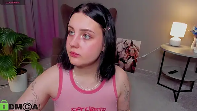 hey tessa online show from 11/26/25, 11:11