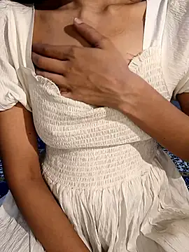 Angelic Princess online show from 02/17/26, 05:59