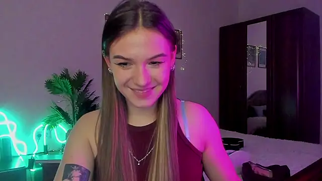 luna lust 212 online show from 03/02/26, 07:43