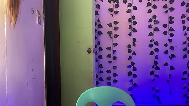 Pretty moccha online show from 01/13/26, 08:52